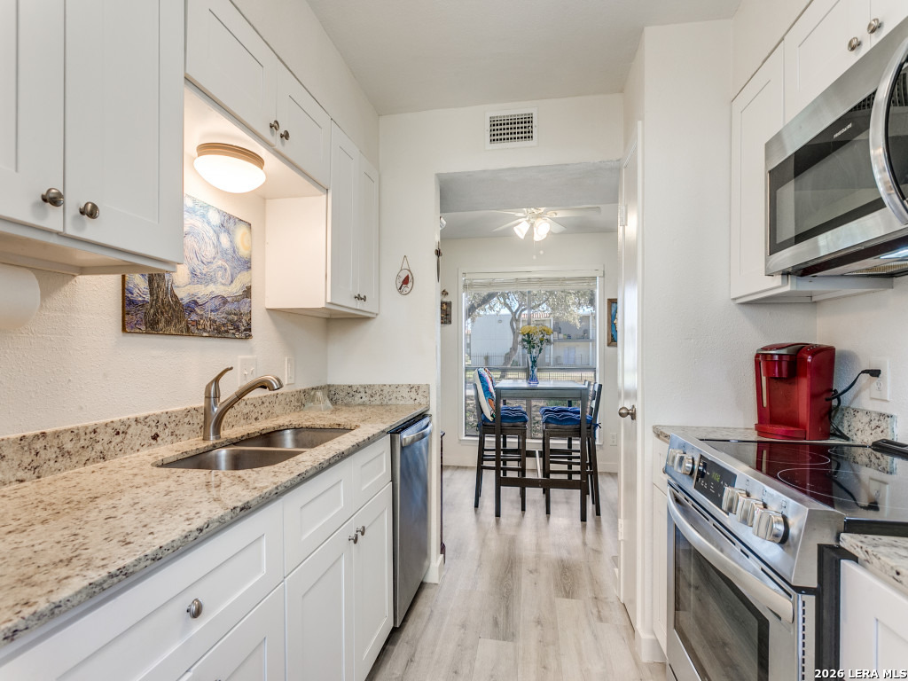 3843 Barrington San Antonio TX 78217