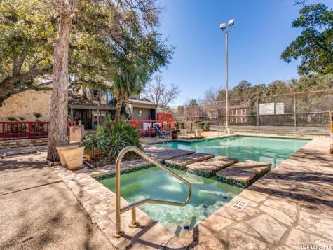 3843 Barrington San Antonio TX 78217