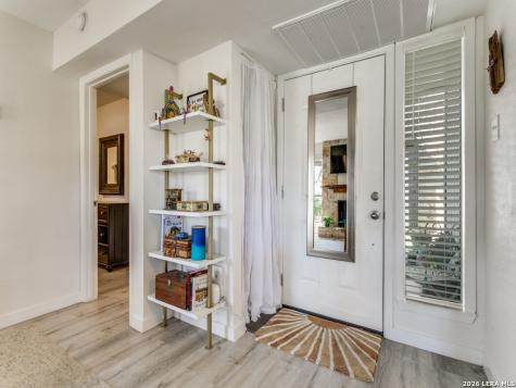 3843 Barrington San Antonio TX 78217