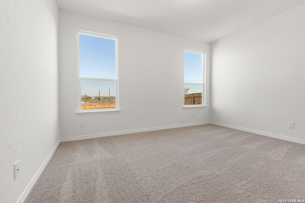 10037 Jagger Avenue Converse TX 78109