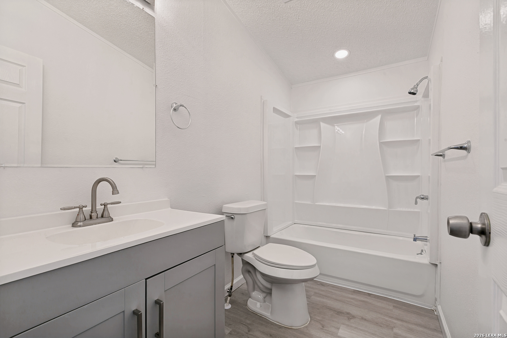 5111 Savannah Woods Von Ormy TX 78073