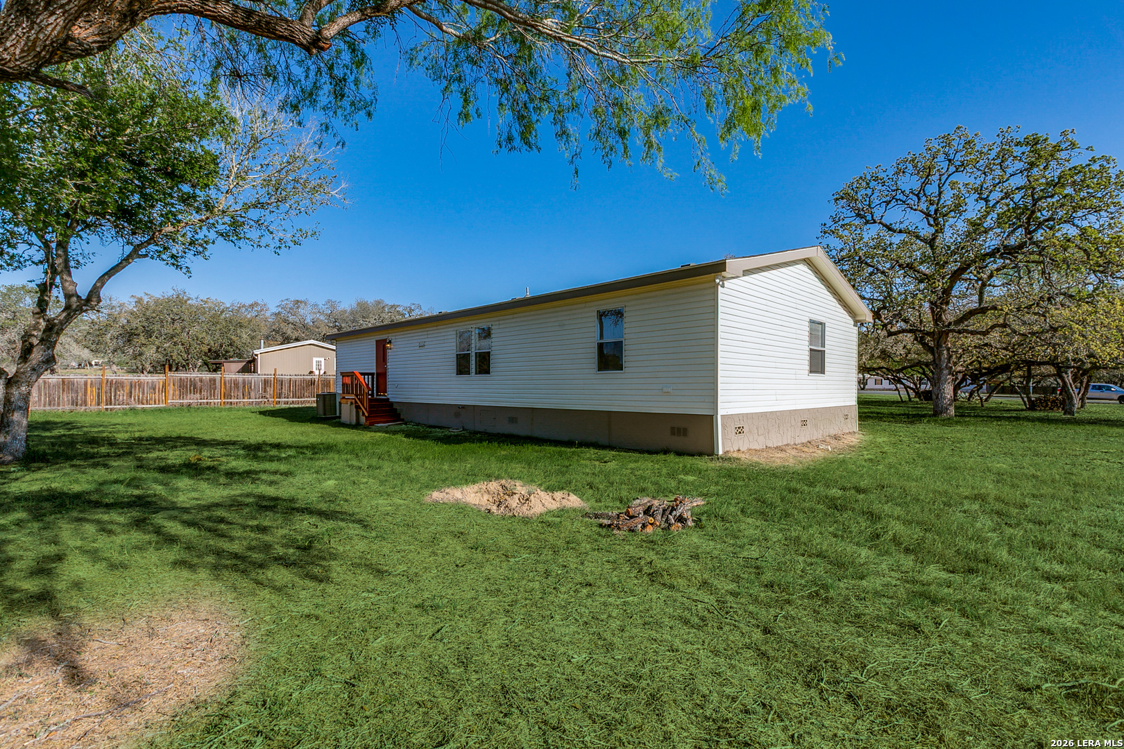 5111 Savannah Woods Von Ormy TX 78073