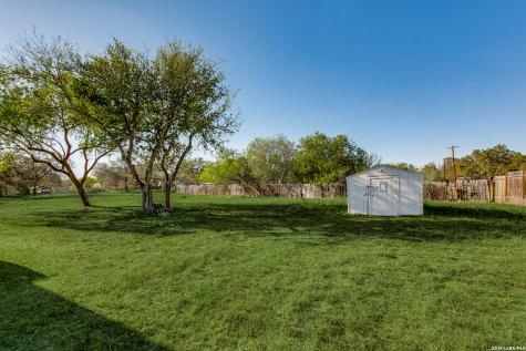 5111 Savannah Woods Von Ormy TX 78073