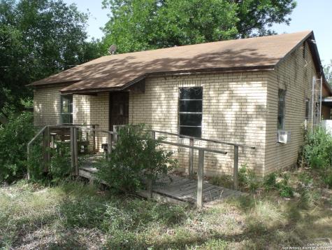 515 State Highway 173 N Hondo TX 78861