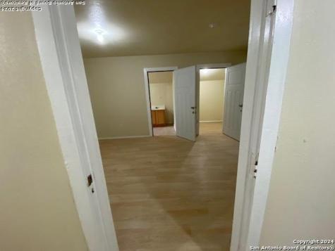 1023 Sacramento San Antonio TX 78201