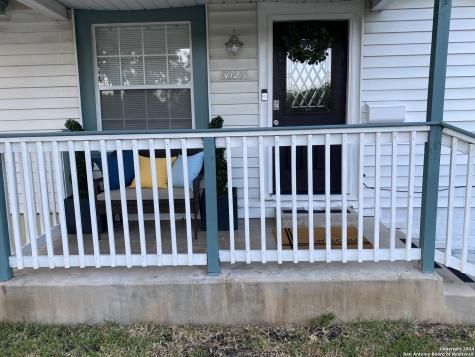 1023 Sacramento San Antonio TX 78201