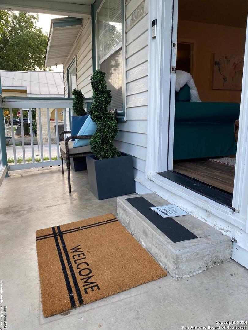 1023 Sacramento San Antonio TX 78201