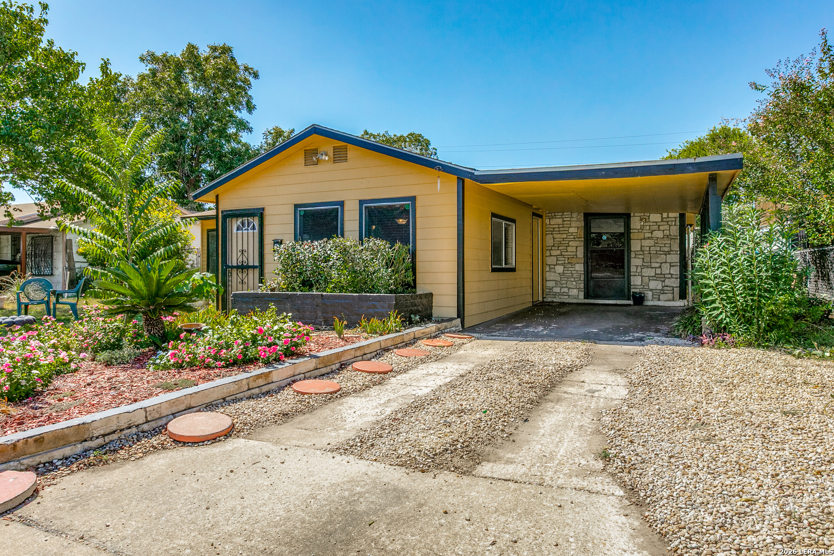 607 Green Valley San Antonio TX 78219