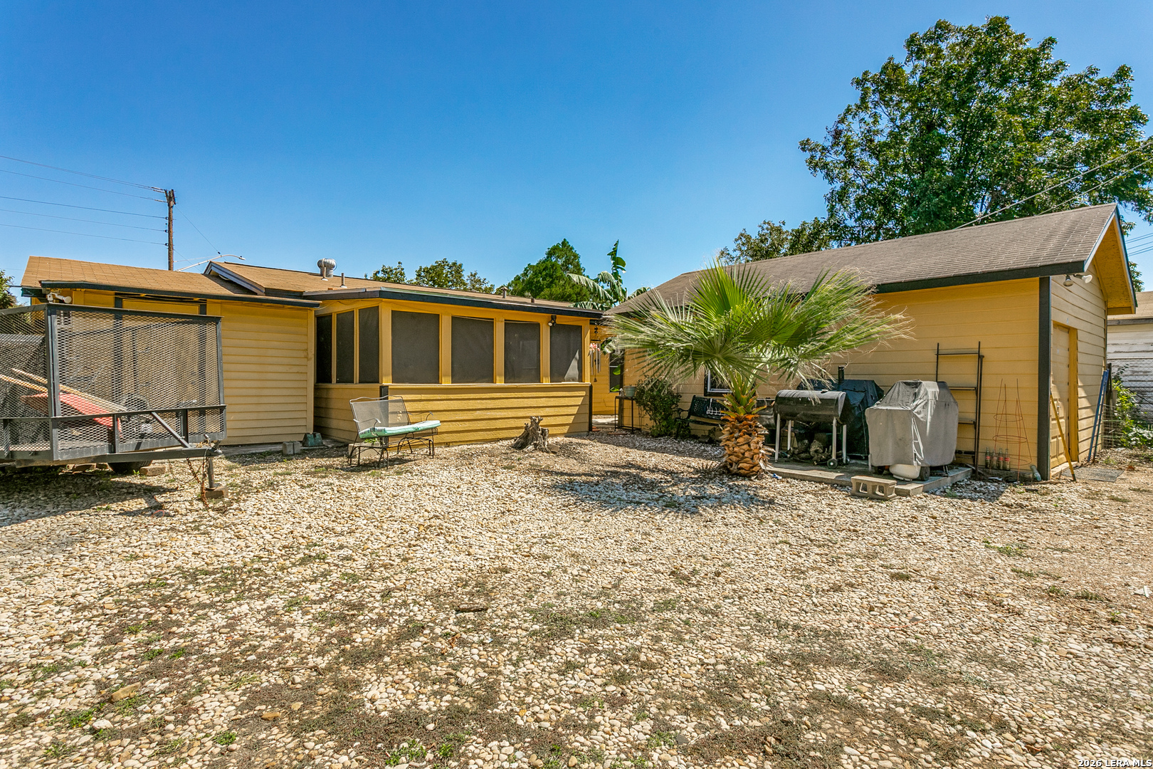 607 Green Valley San Antonio TX 78219