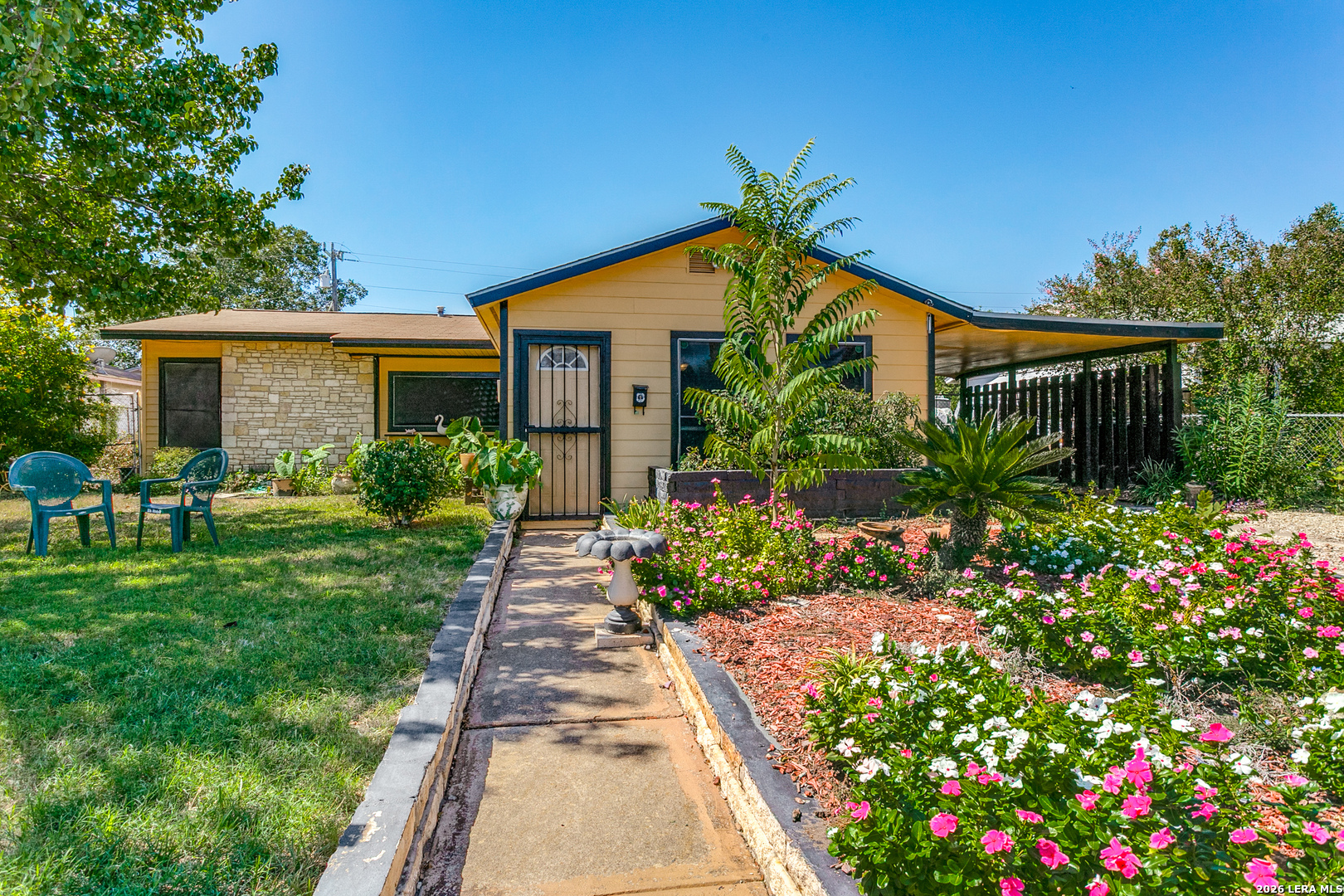 607 Green Valley San Antonio TX 78219