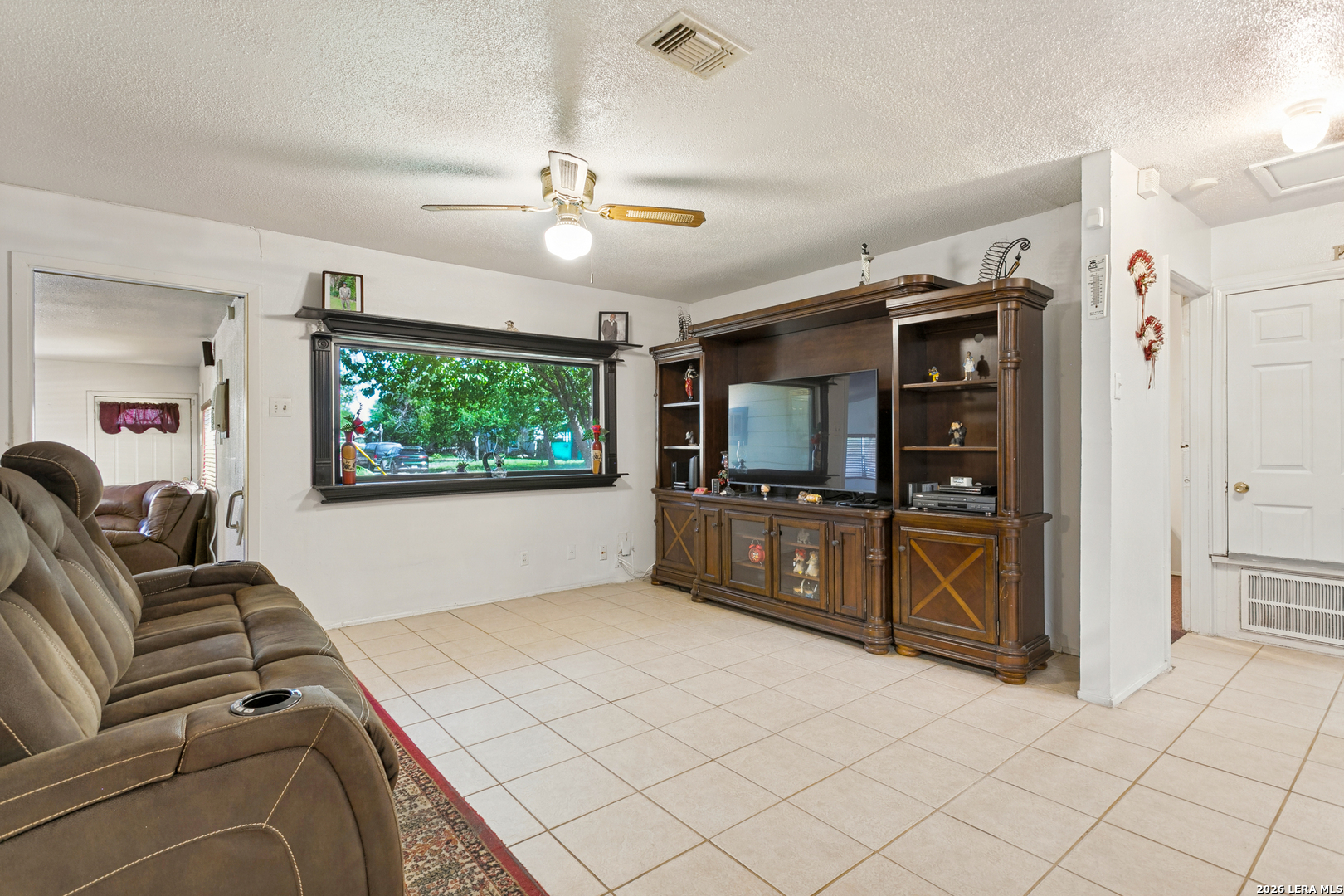 607 Green Valley San Antonio TX 78219