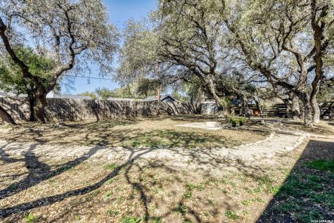 1007 Mount Rainier San Antonio TX 78213