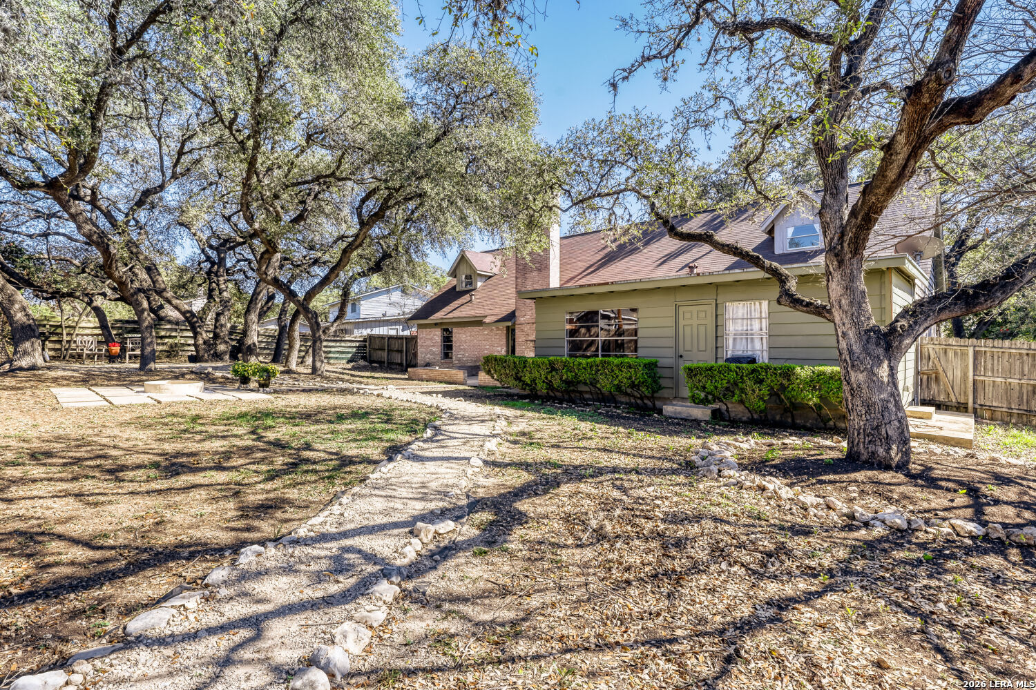 1007 Mount Rainier San Antonio TX 78213