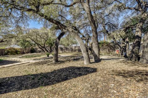 1007 Mount Rainier San Antonio TX 78213