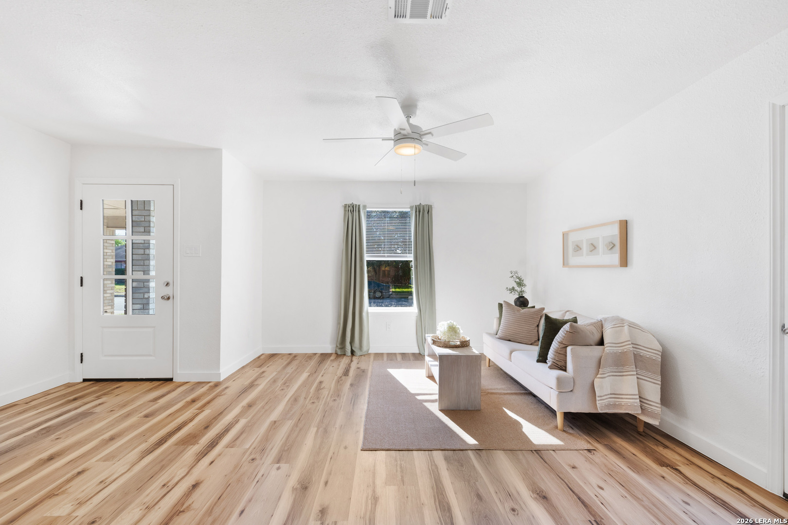 9242 Emerald Port Drive San Antonio TX 78242