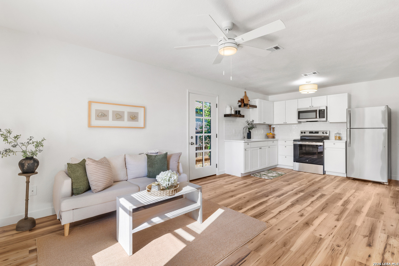 9242 Emerald Port Drive San Antonio TX 78242
