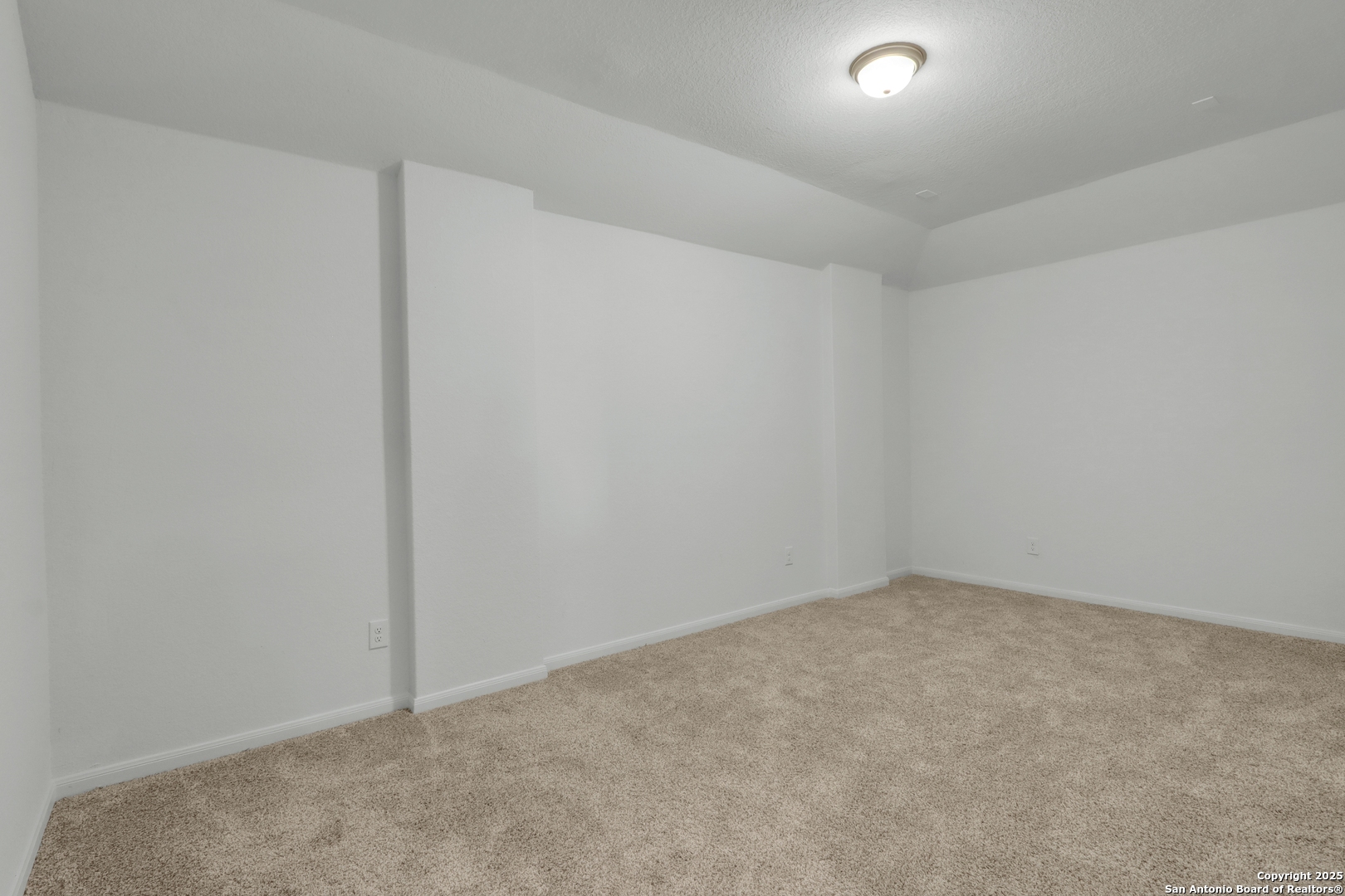 1625 Lawnside San Antonio TX 78245