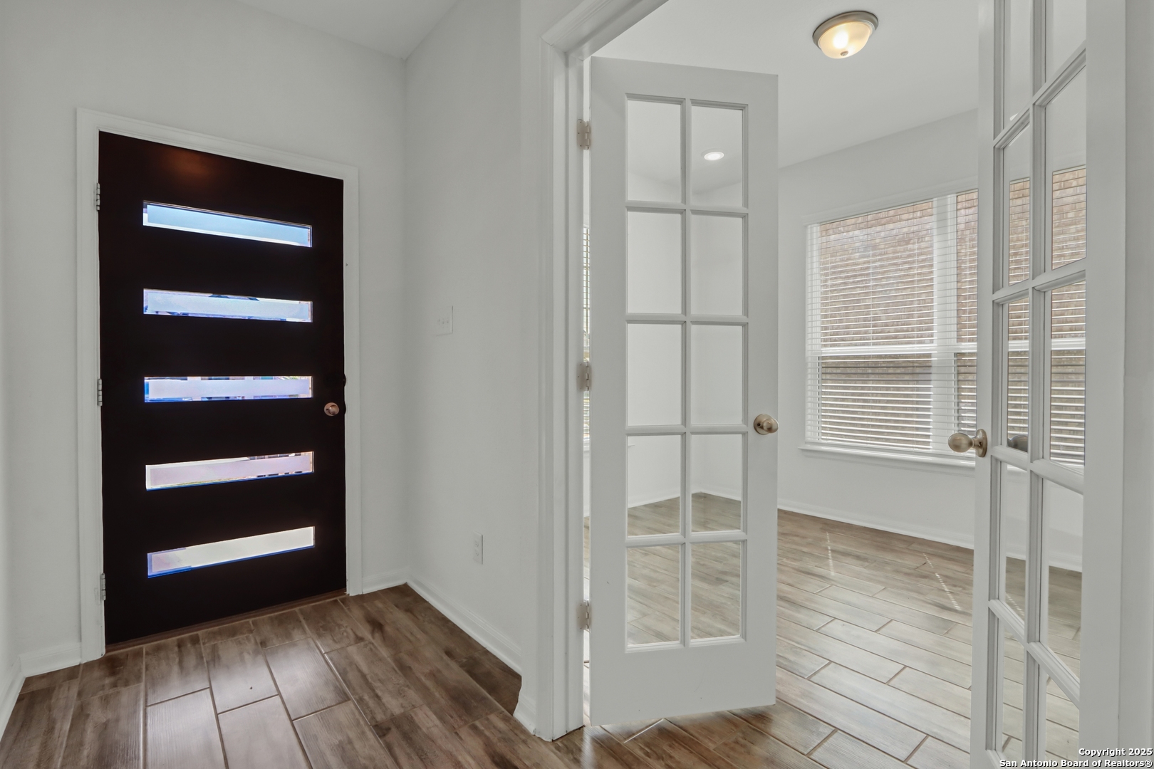 1625 Lawnside San Antonio TX 78245