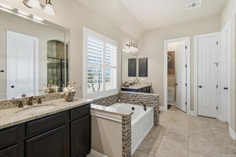28555 Tristant Ridge San Antonio TX 78260