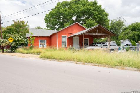 427 Floyd Avenue San Antonio TX 78204