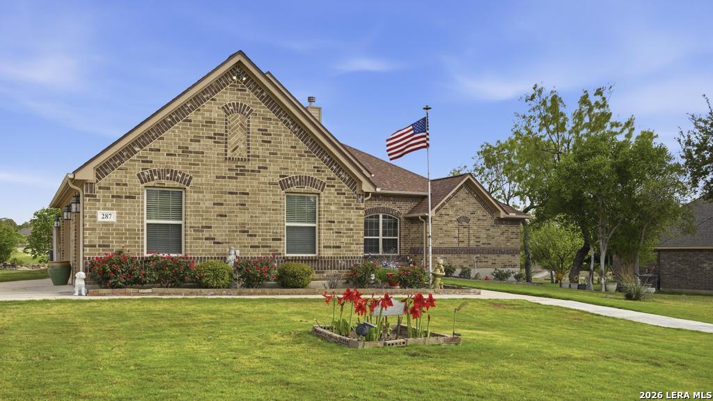 287 Cascade Trail Castroville TX 78009