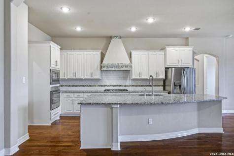 287 Cascade Trail Castroville TX 78009