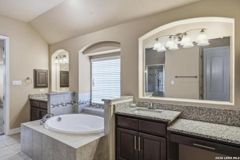 287 Cascade Trail Castroville TX 78009