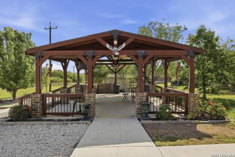 287 Cascade Trail Castroville TX 78009