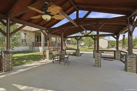 287 Cascade Trail Castroville TX 78009