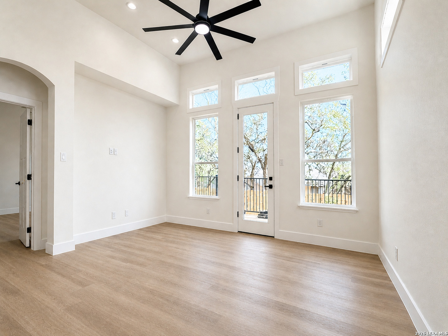 2835 Moncayo San Antonio TX 78232