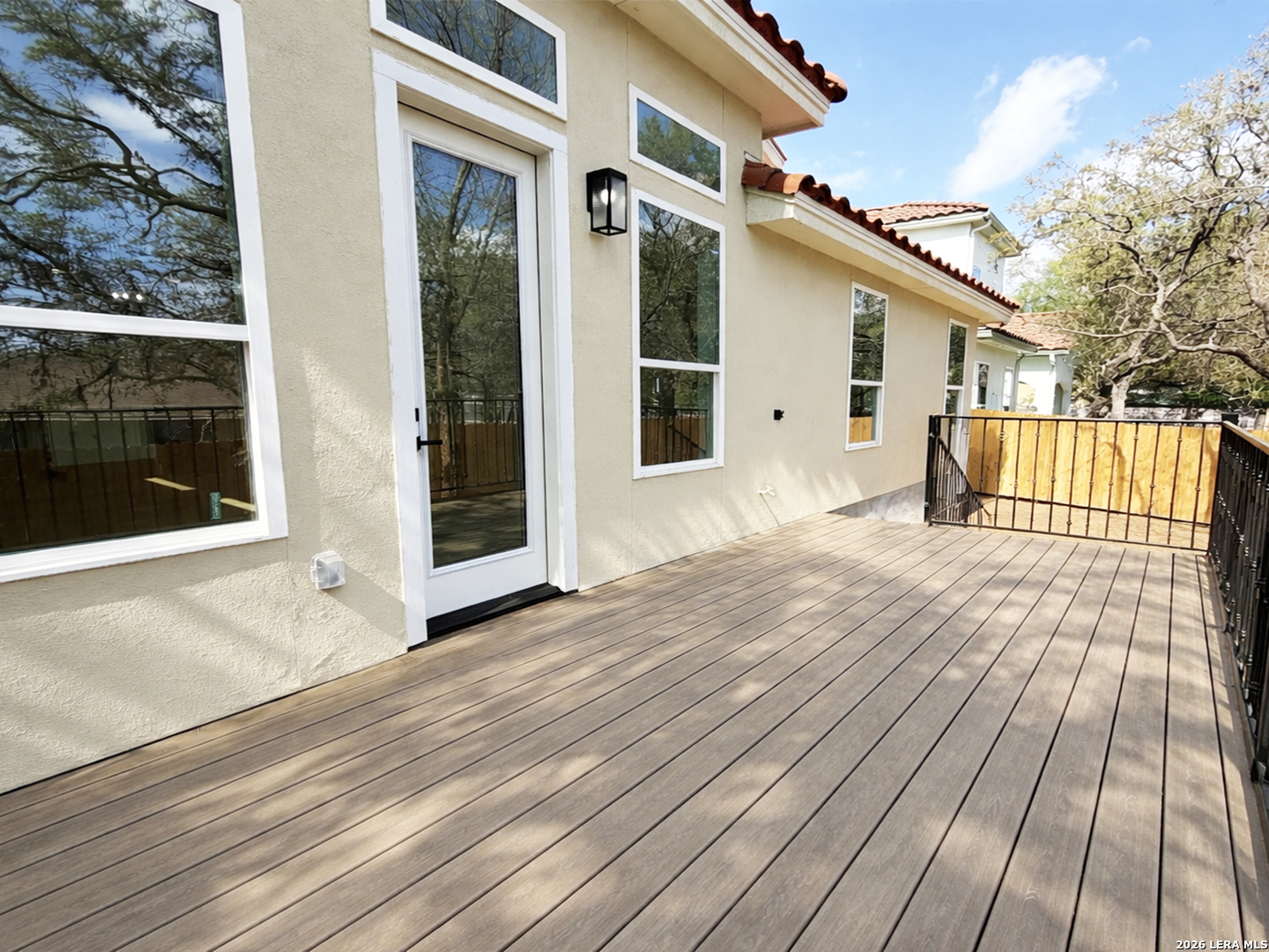 2835 Moncayo San Antonio TX 78232