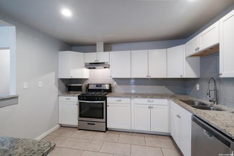 1042 Greer San Antonio TX 78210