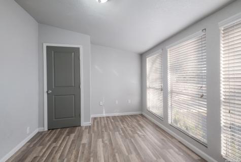 1042 Greer San Antonio TX 78210
