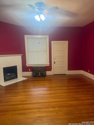415 N Park Street Uvalde TX 78801