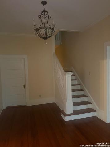 415 N Park Street Uvalde TX 78801
