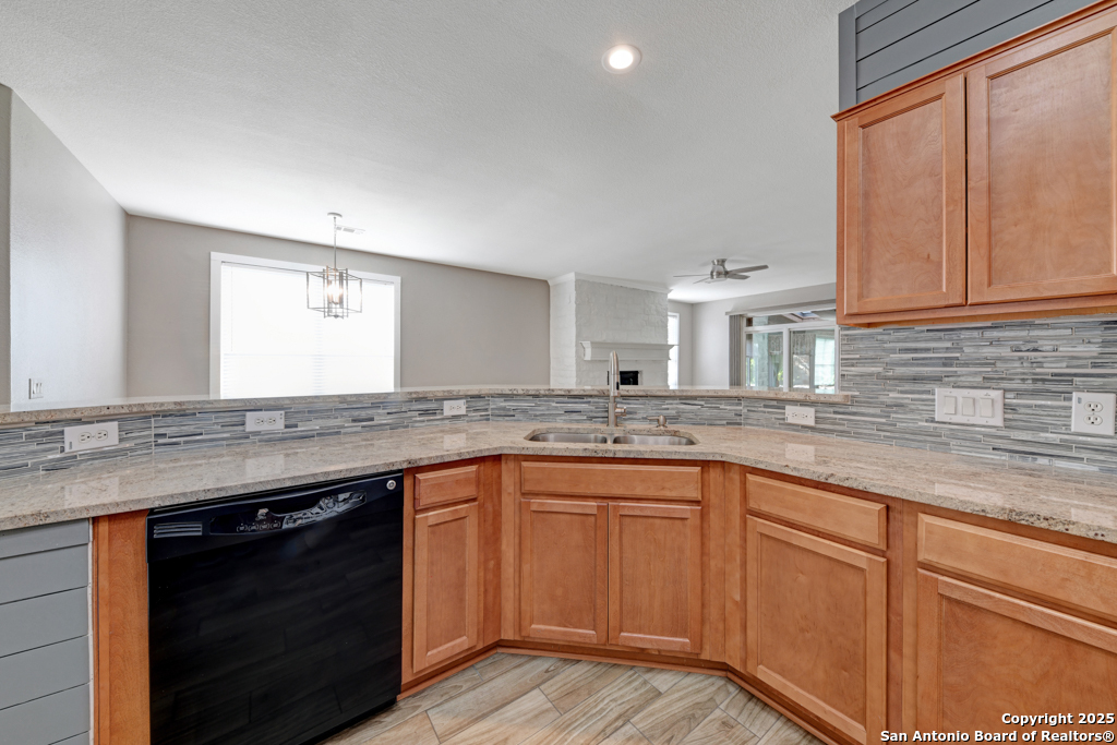 12639 Desert Palm San Antonio TX 78253
