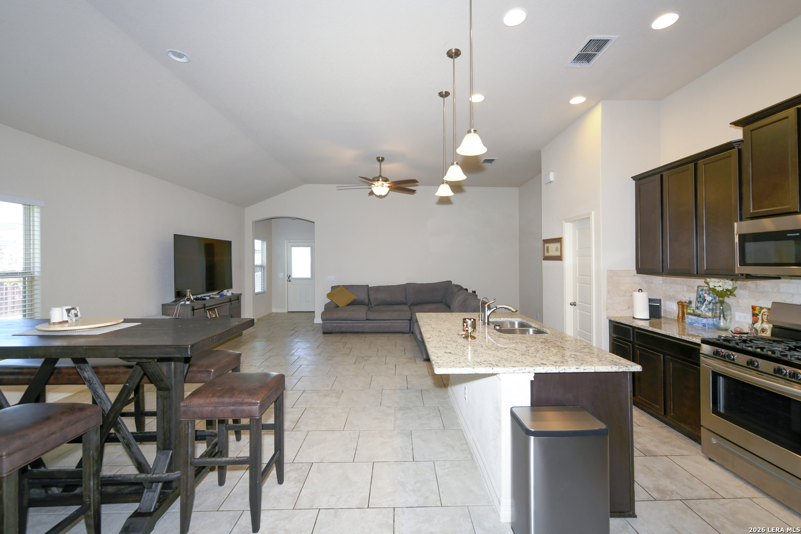 1131 Ranch Falls San Antonio TX 78245