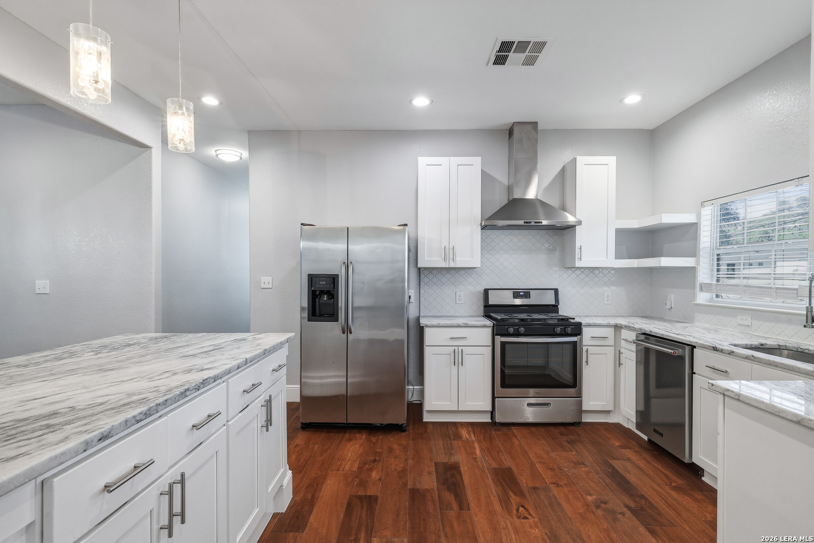 825 Eventide Terrell Hills TX 78209