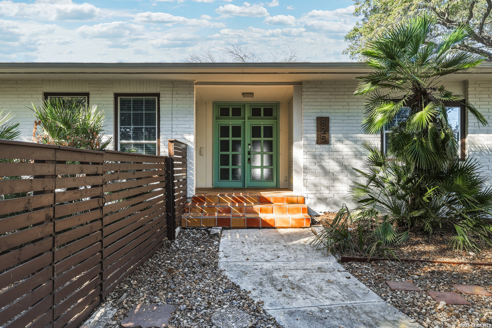 825 Eventide Terrell Hills TX 78209