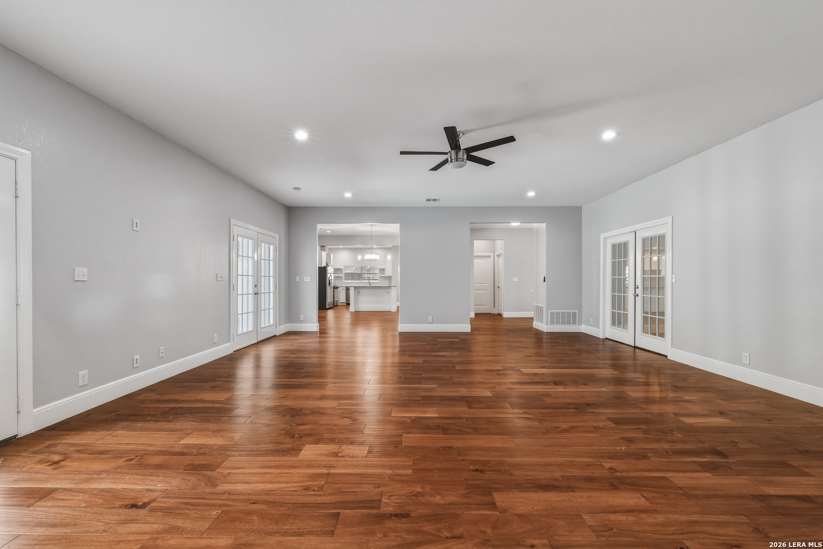 825 Eventide Terrell Hills TX 78209