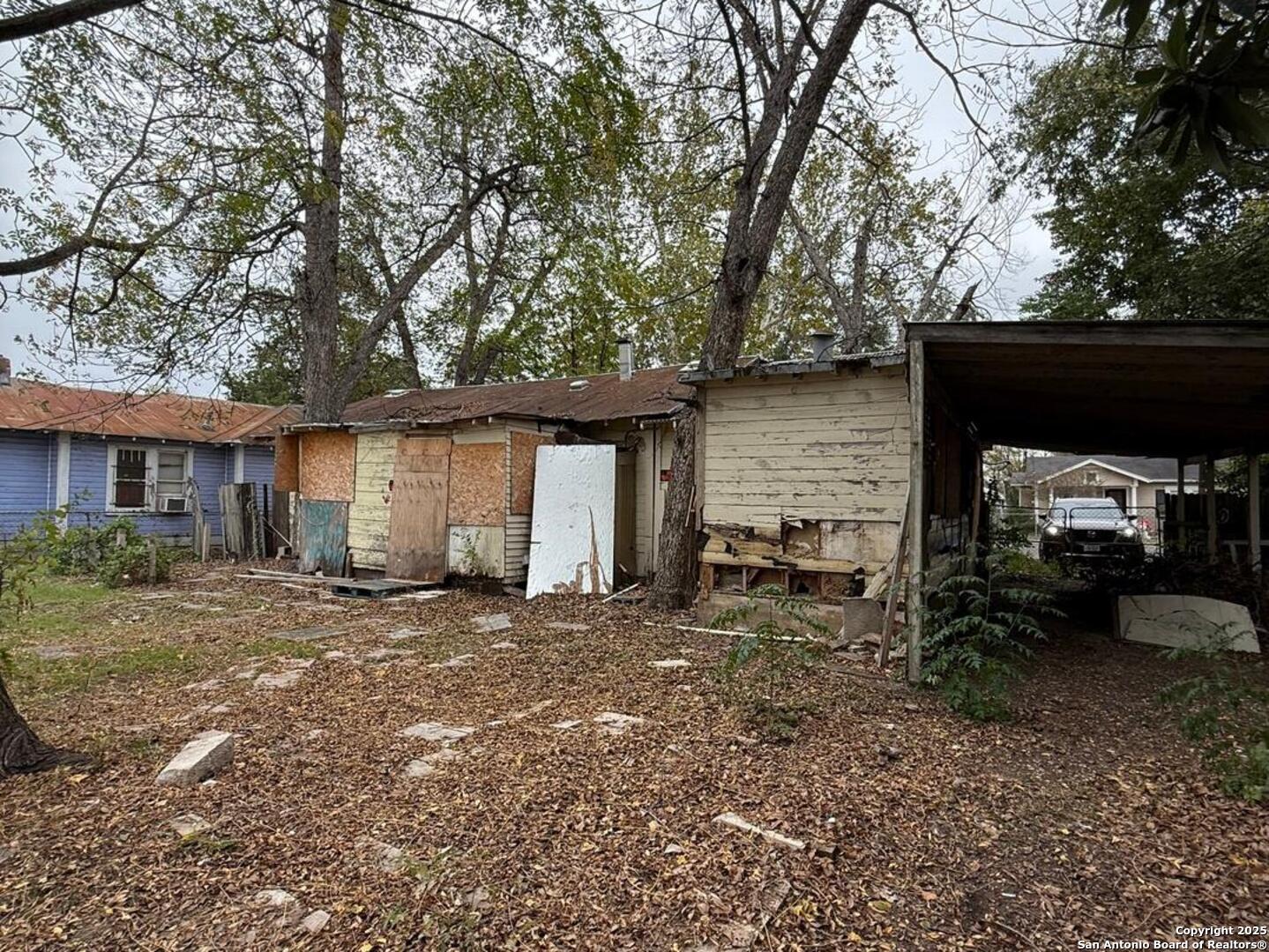 1033 Saldana San Antonio TX 78225