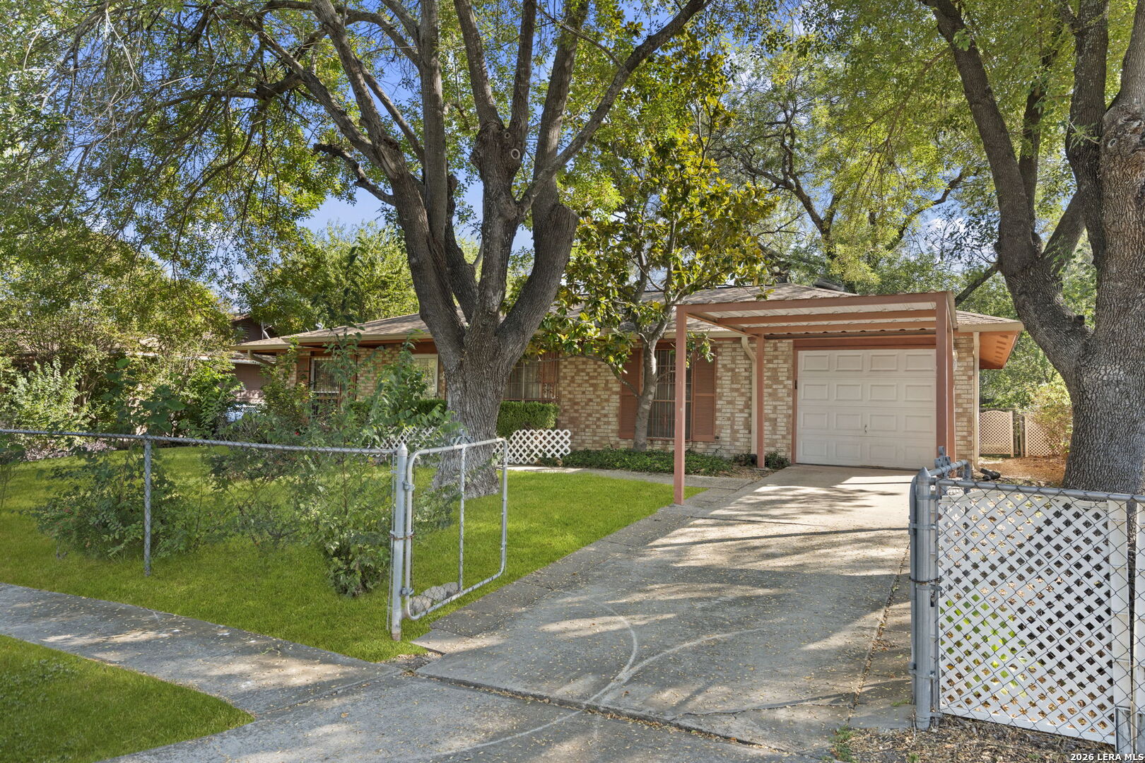 8630 Bravo Valley Street San Antonio TX 78227