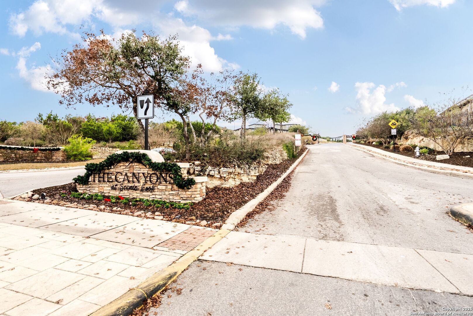 24213 Tres Arroyos San Antonio TX 78006