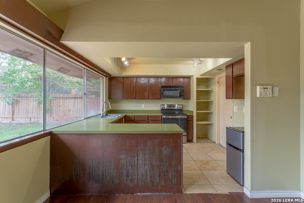 5502 Aspen Valley Street San Antonio TX 78242