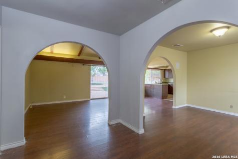 5502 Aspen Valley Street San Antonio TX 78242