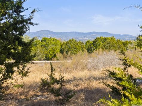 1046 Buckskin Trail Bandera TX 78003