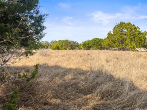 1046 Buckskin Trail Bandera TX 78003