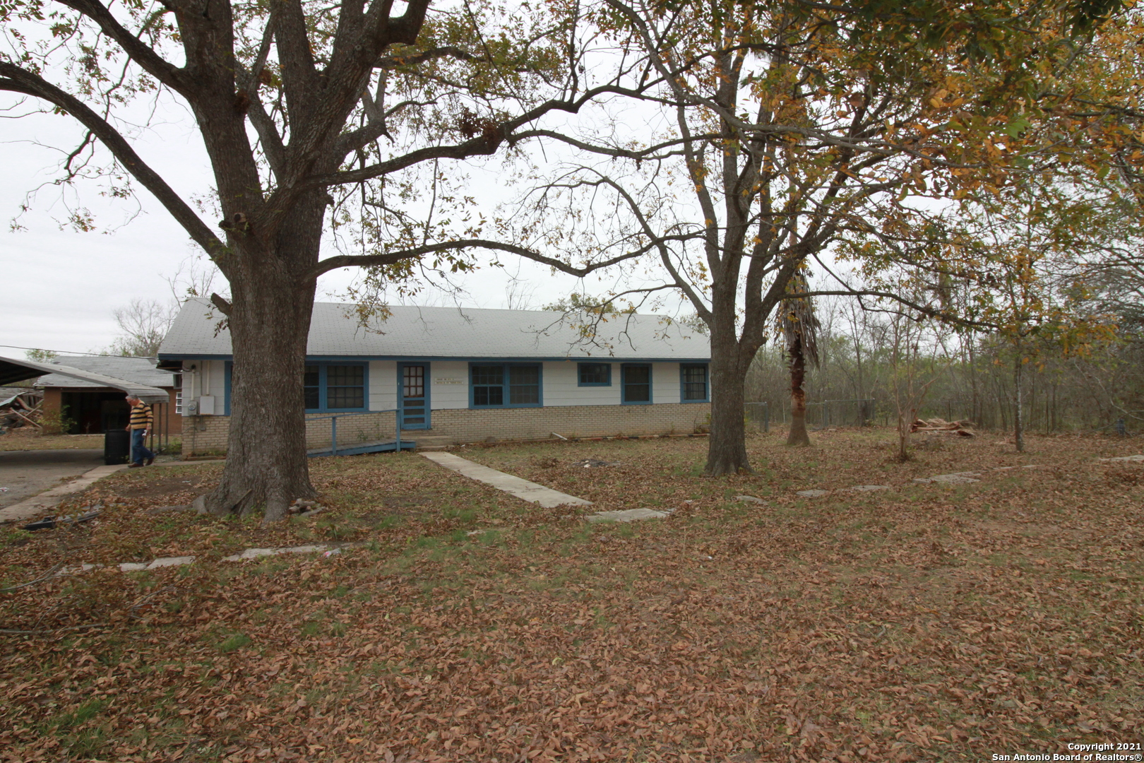 19400 Fm 471 S Natalia TX 78059