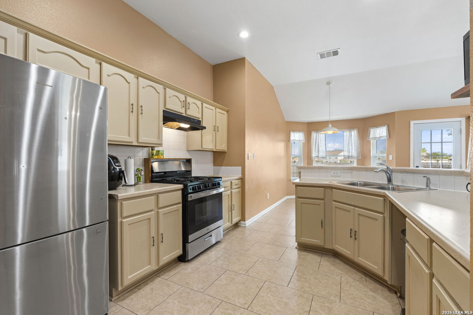 8406 Cherisse Drive Converse TX 78109