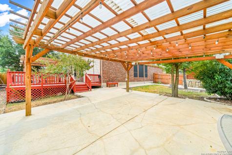449 Timber Creek Schertz TX 78108